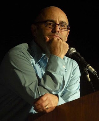 Portrait of Dr. Phil Zuckerman